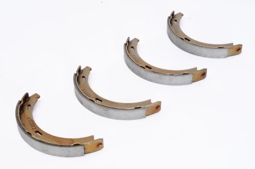 DELPHI LS1371 Brake shoe set