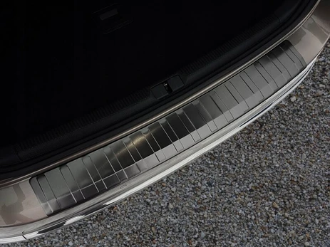VW Passat B7 universalus automobilio buferio apsaugos elementas